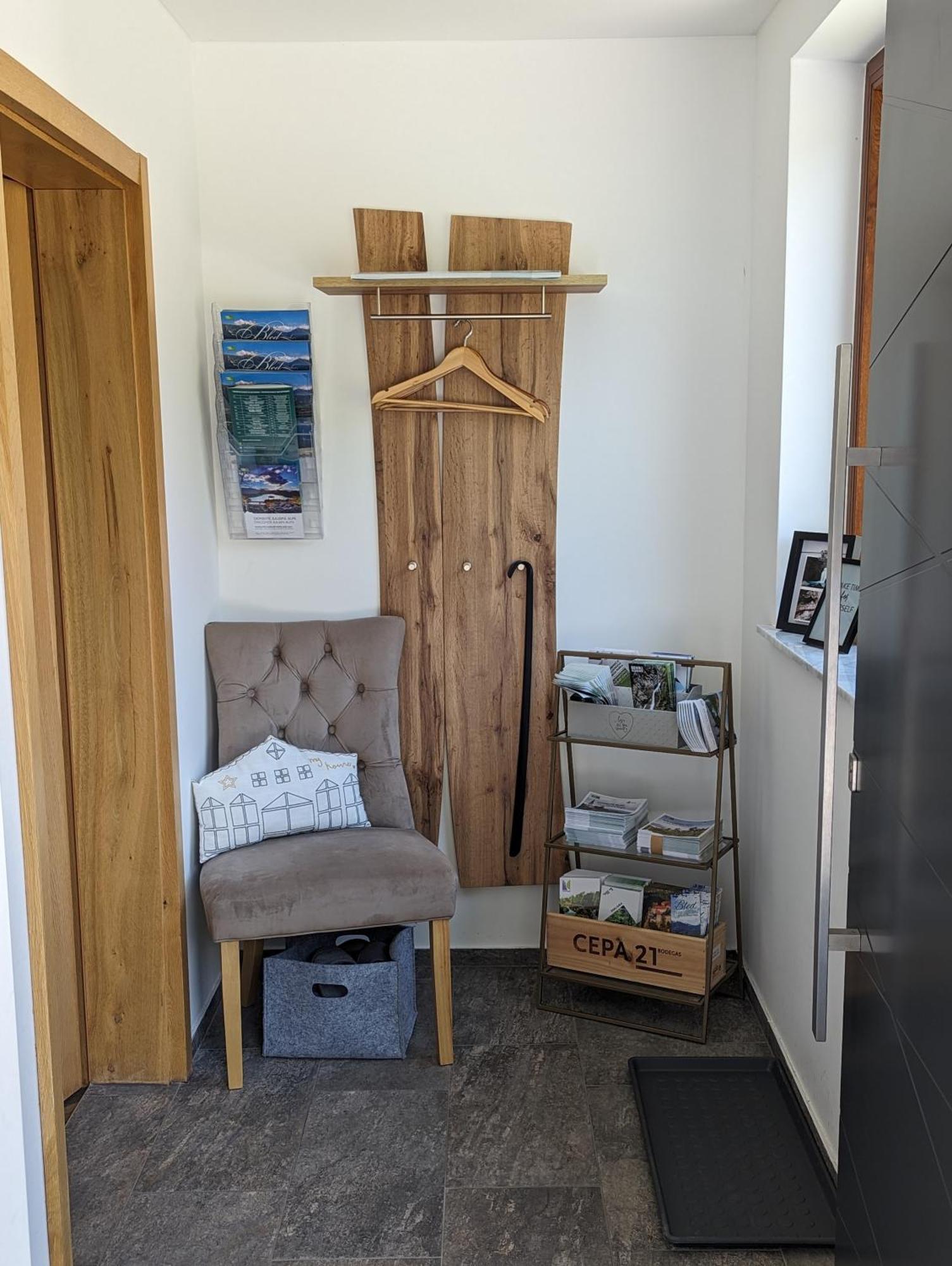 My Time Holiday House With Sauna ゴレンスカ地方 エクステリア 写真